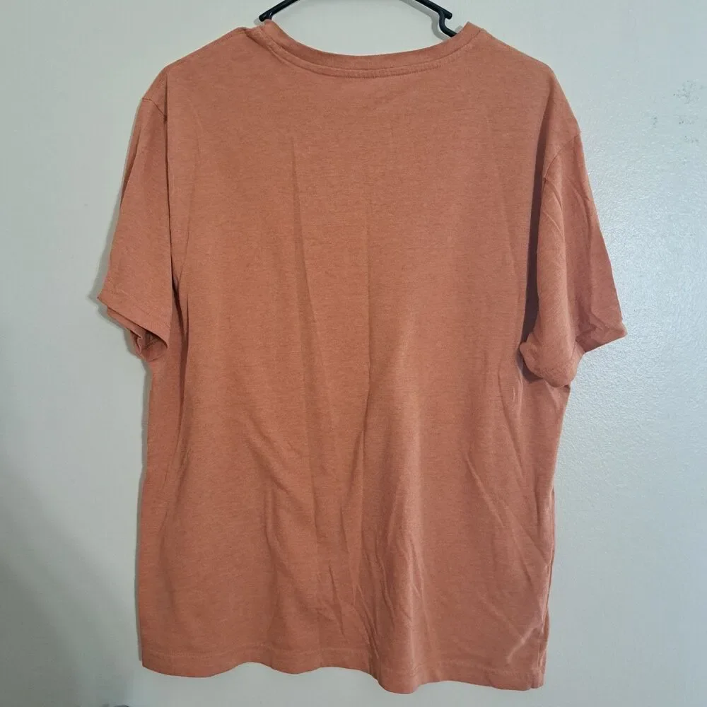 BANANA REPUBLIC PREMIUM WASH T SHIRT  SIZE L
